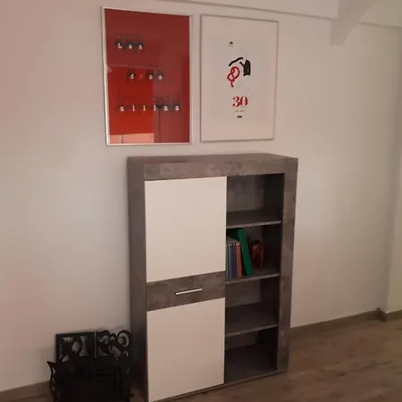 Apartment Pinares, A 5 Minutos Andando De La Playa De El Sardinero *