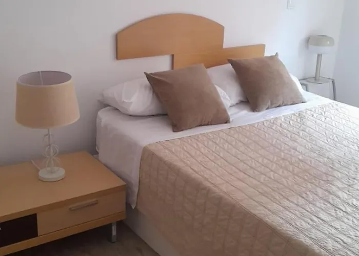 Pinares, A 5 Minutos Andando De La Playa De El Sardinero Santander